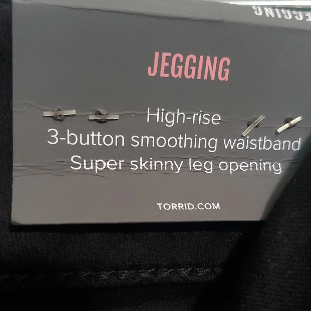 Torrid Super Soft Black Jeggings - Picture 4 of 4
